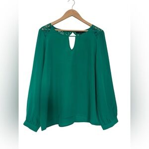 Eclair Emerald Green Keyhole Top with Lace - Size XL